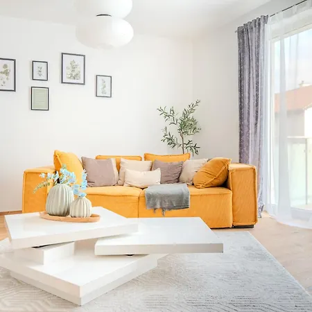 Gneixendorf Exclusive Apartment *
