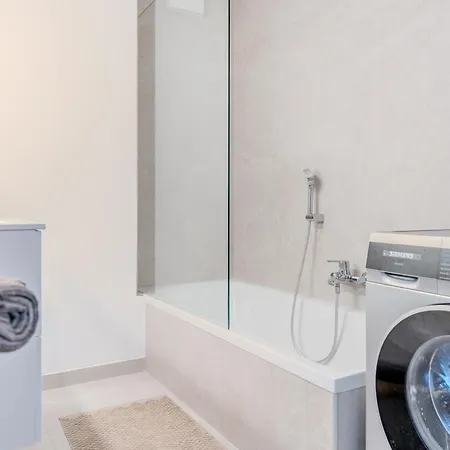 Gneixendorf Exclusive *